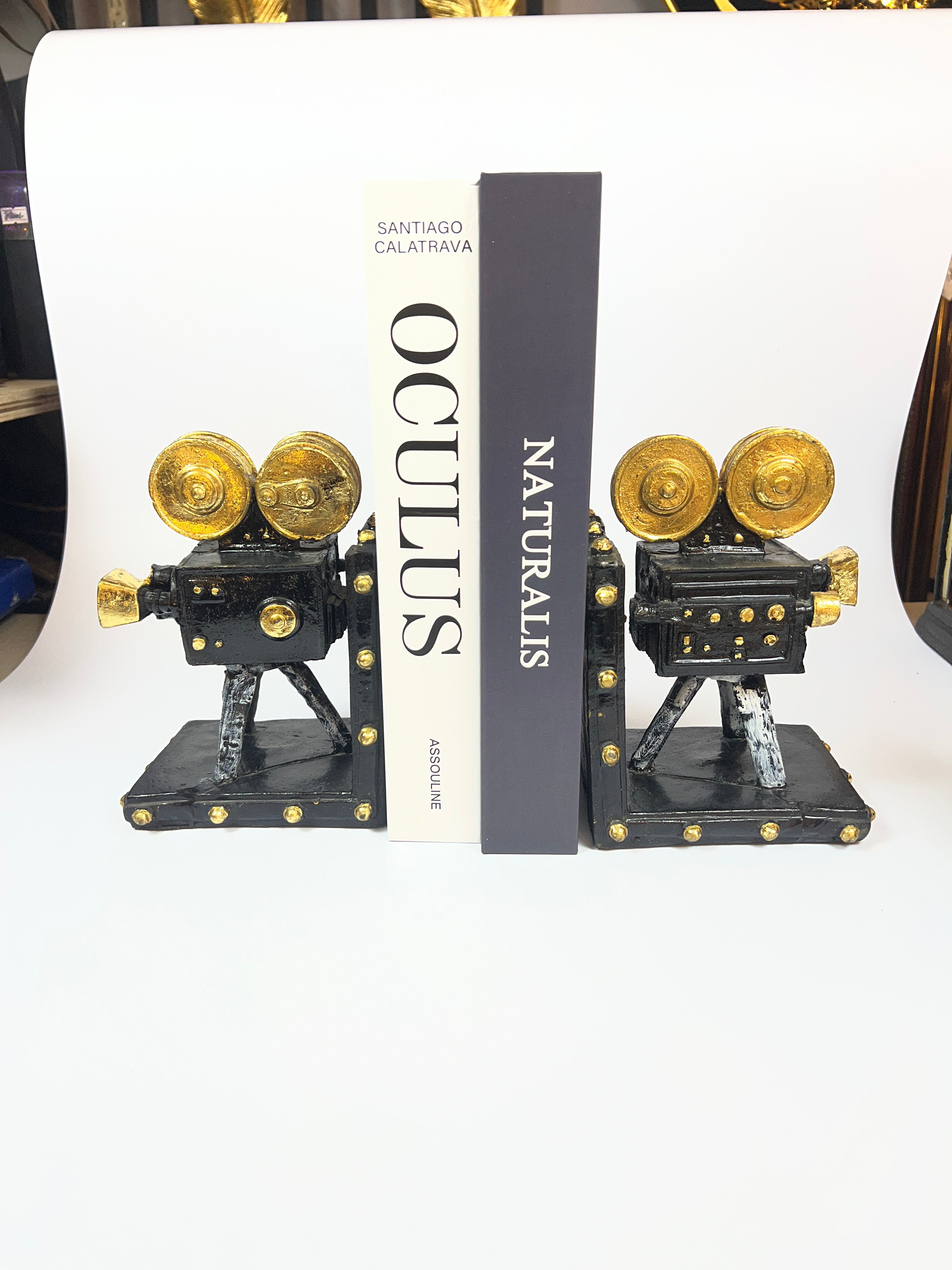 Vintage Movie Camera Bookends &nbsp;Fiber Decor Set
